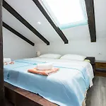 Lägenhet Apartmani Miletic