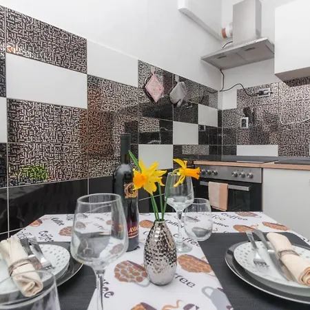 Miletic شقة زادار