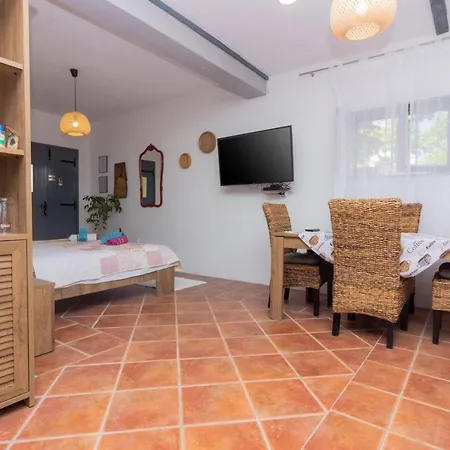 Διαμέρισμα Miletic *